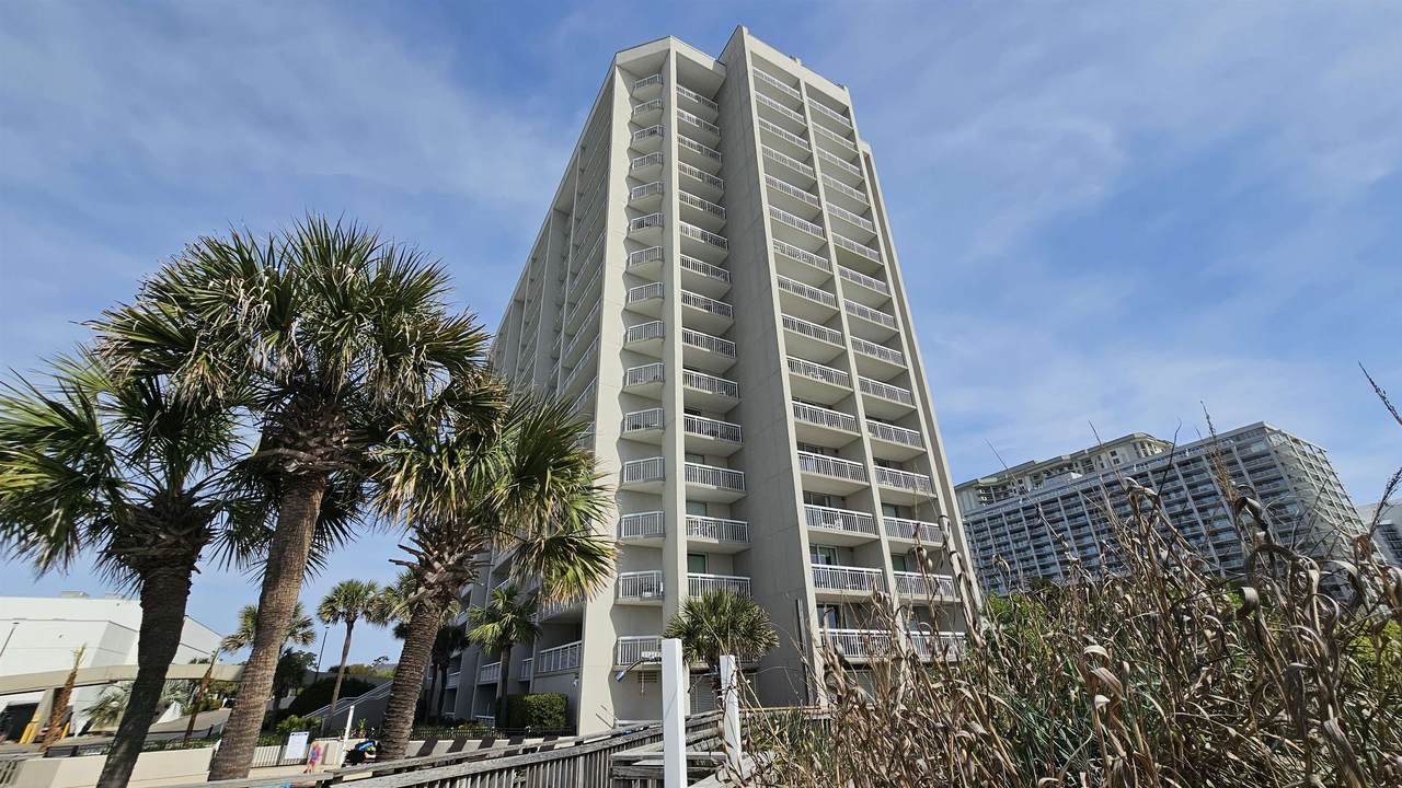 9820 Queensway Blvd. - Photo 1