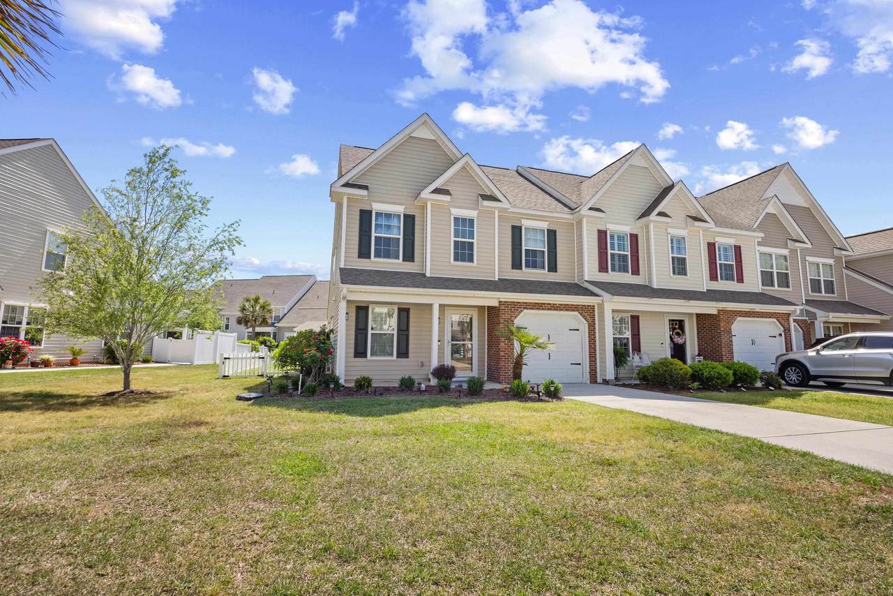 706 Riverward Dr. - Photo 1