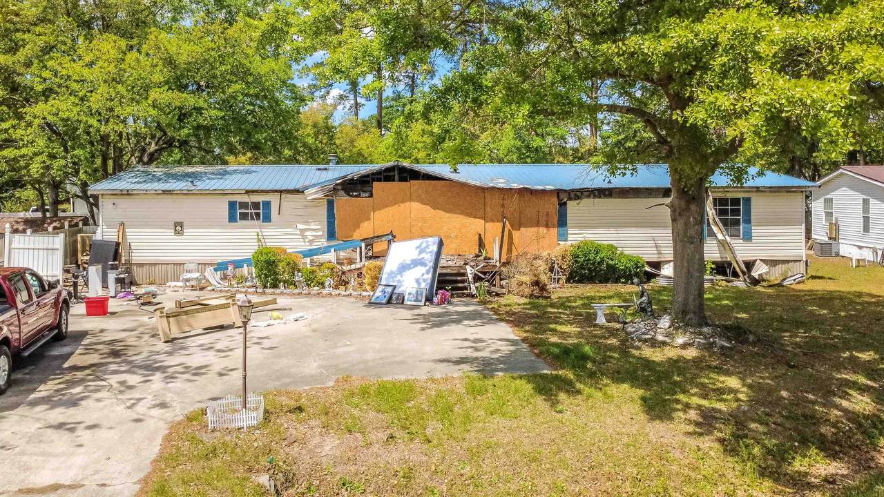 105 Coral Ct. - Photo 1