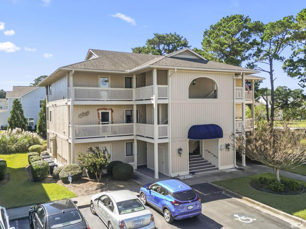 4274 Pinehurst Circle - Photo 1