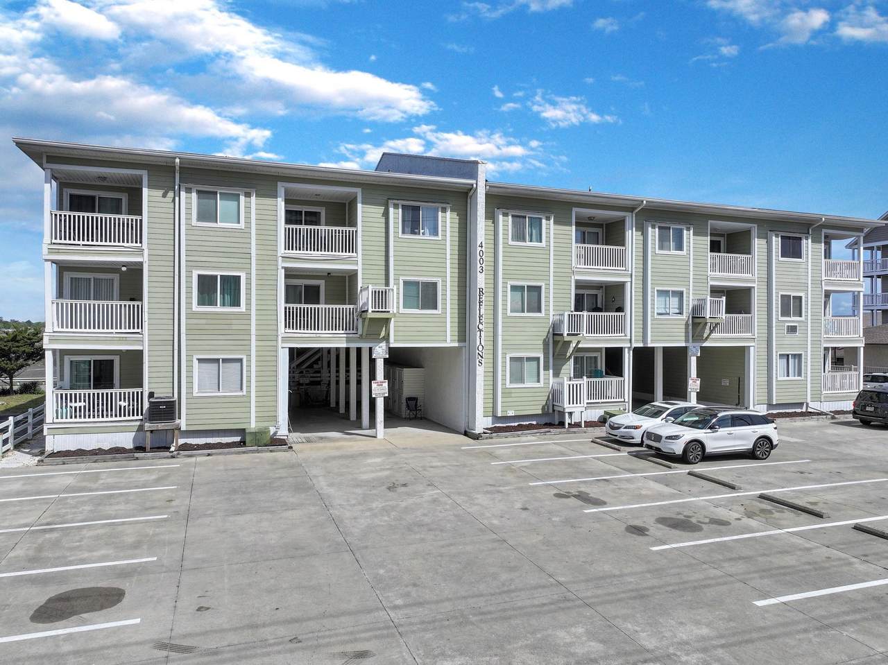 4003 Ocean Blvd. - Photo 1
