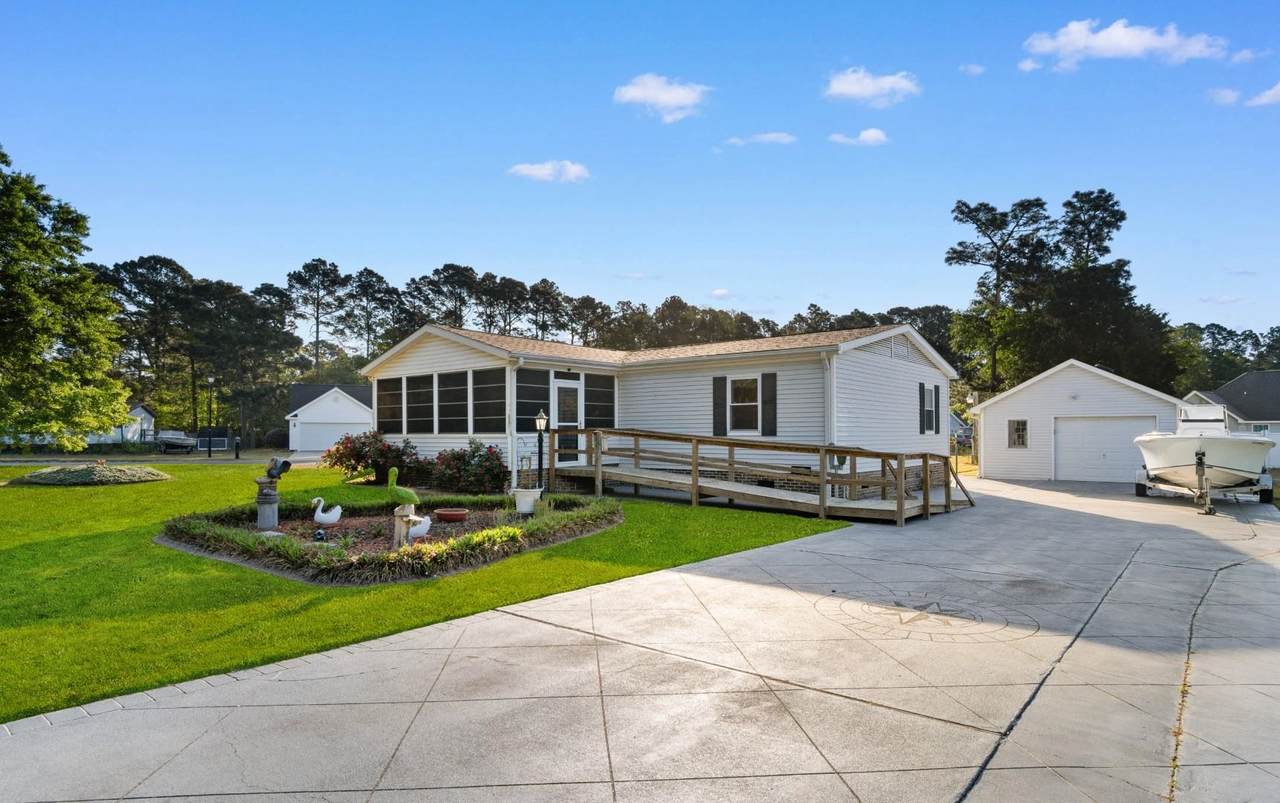 4421 Misty Ln. - Photo 1