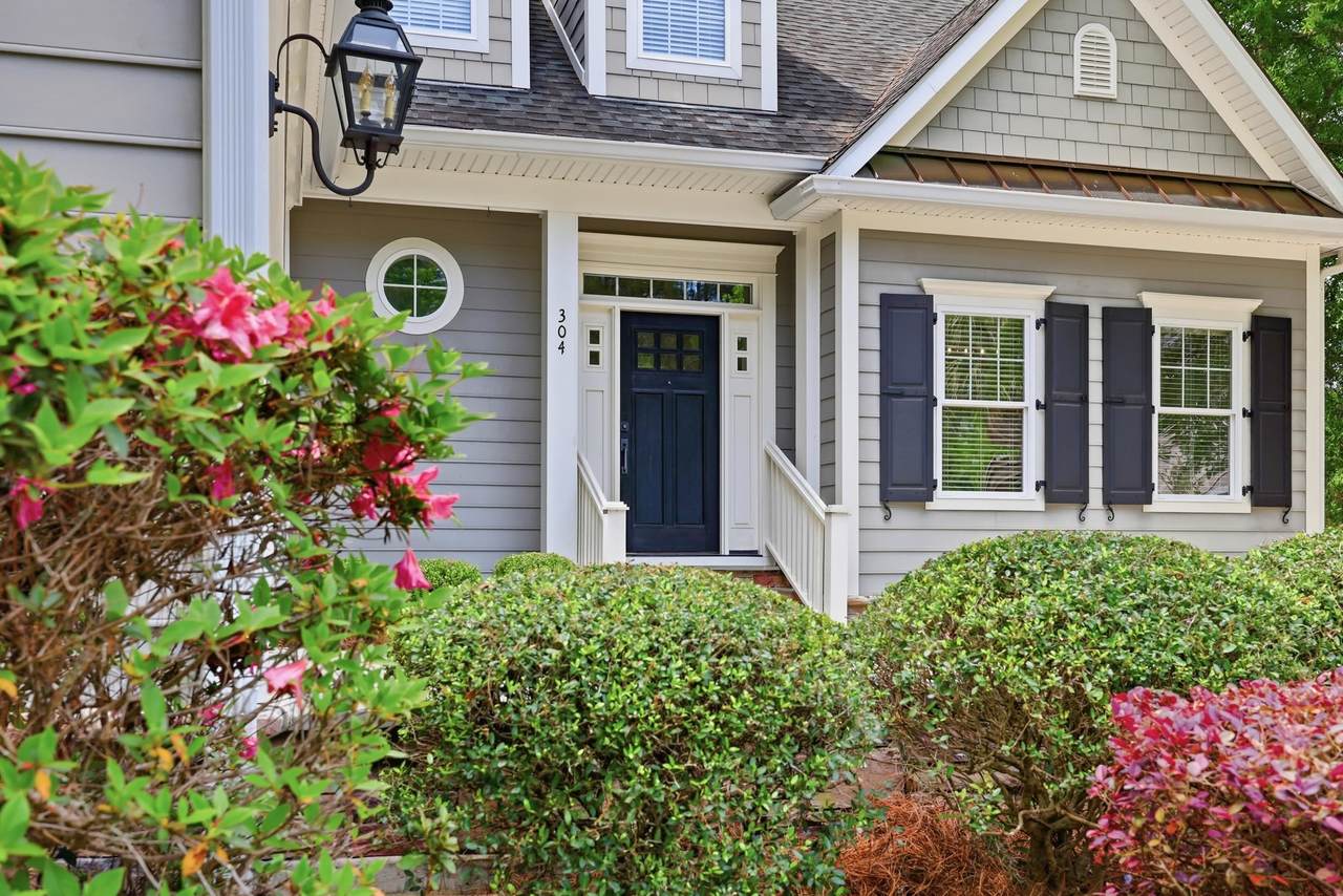 304 Hunters Oak Ct. - Photo 1