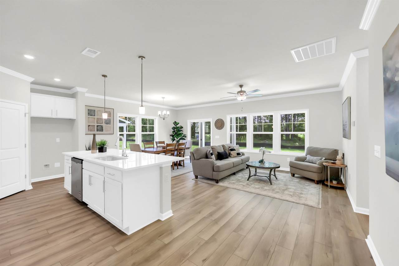 https://bt-photos.global.ssl.fastly.net/ccar/1280_boomver_1_2610015-2.jpg