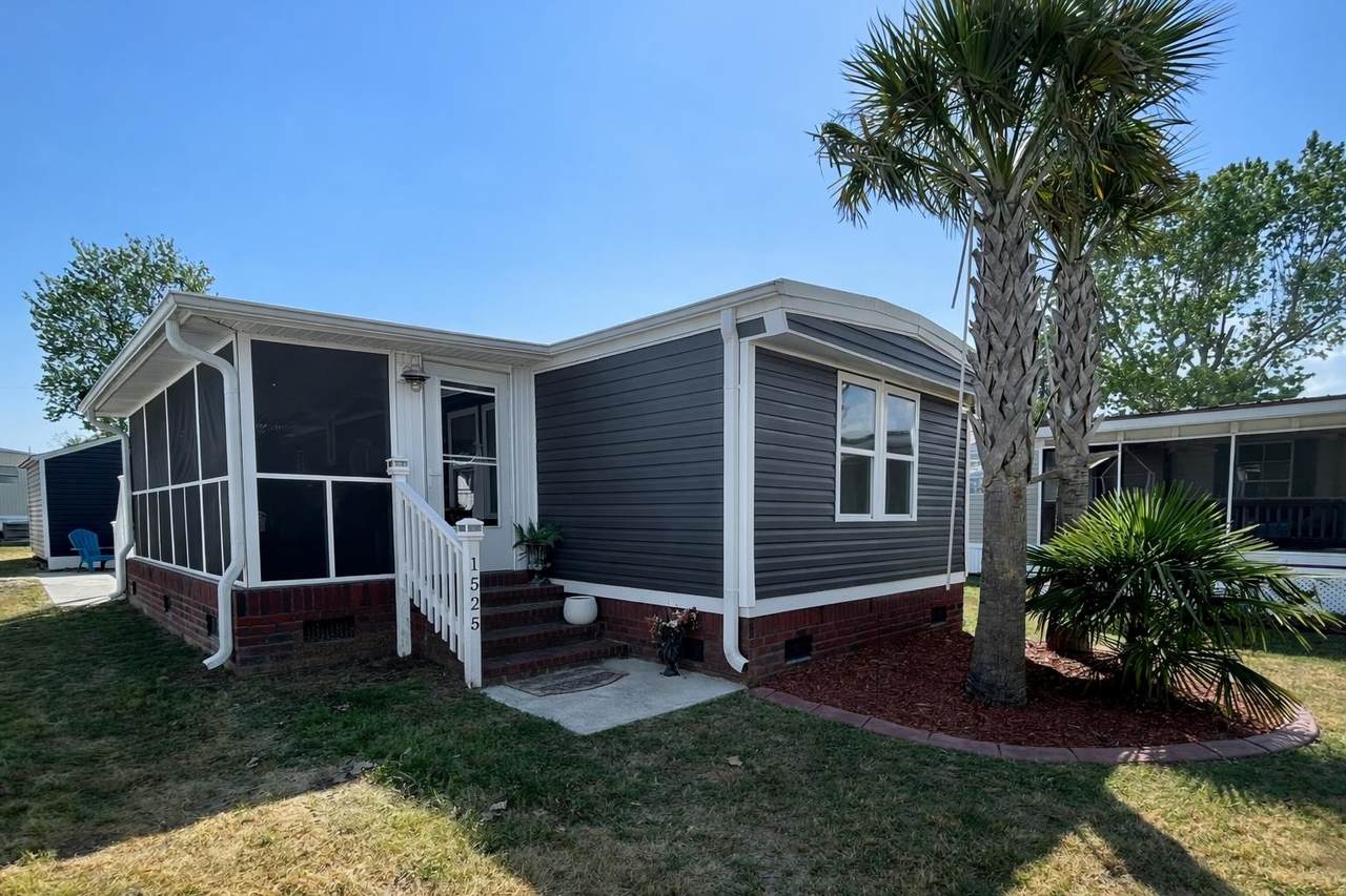 1525 Tanglewood Dr. - Photo 1