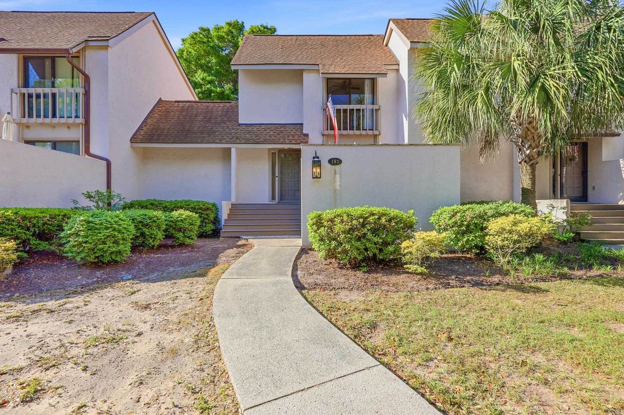 8 Peter Horry Ct. - Photo 1