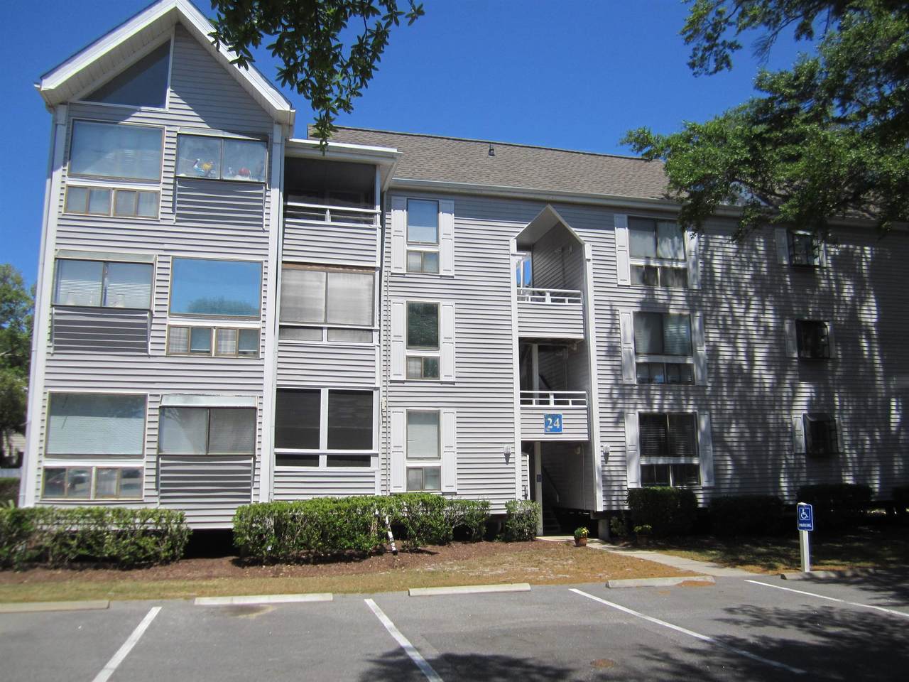 351 Lake Arrowhead Rd. - Photo 1