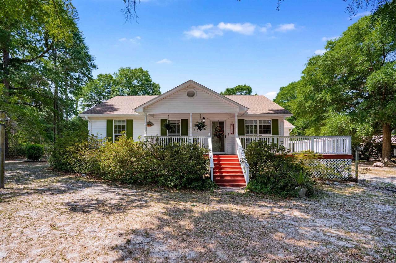 77 Oak Hill Dr. - Photo 1
