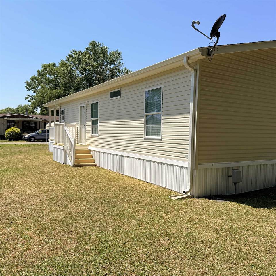https://bt-photos.global.ssl.fastly.net/ccar/1280_boomver_1_2610672-2.jpg