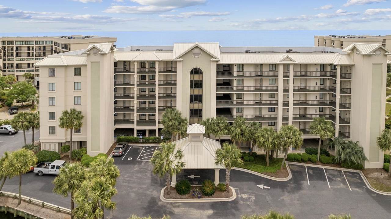 669 Retreat Beach Circle - Photo 1