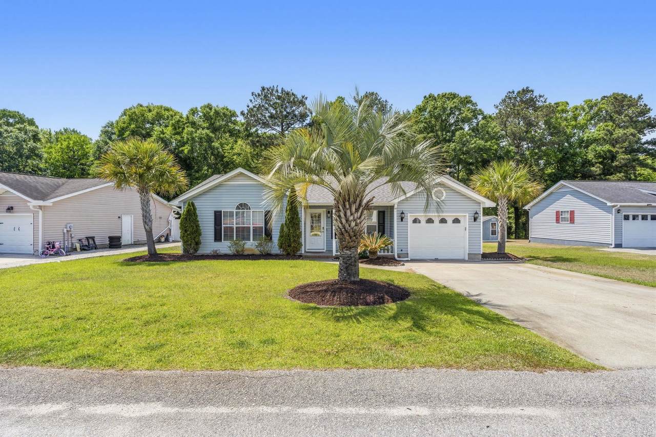 4374 Bradford Circle - Photo 1