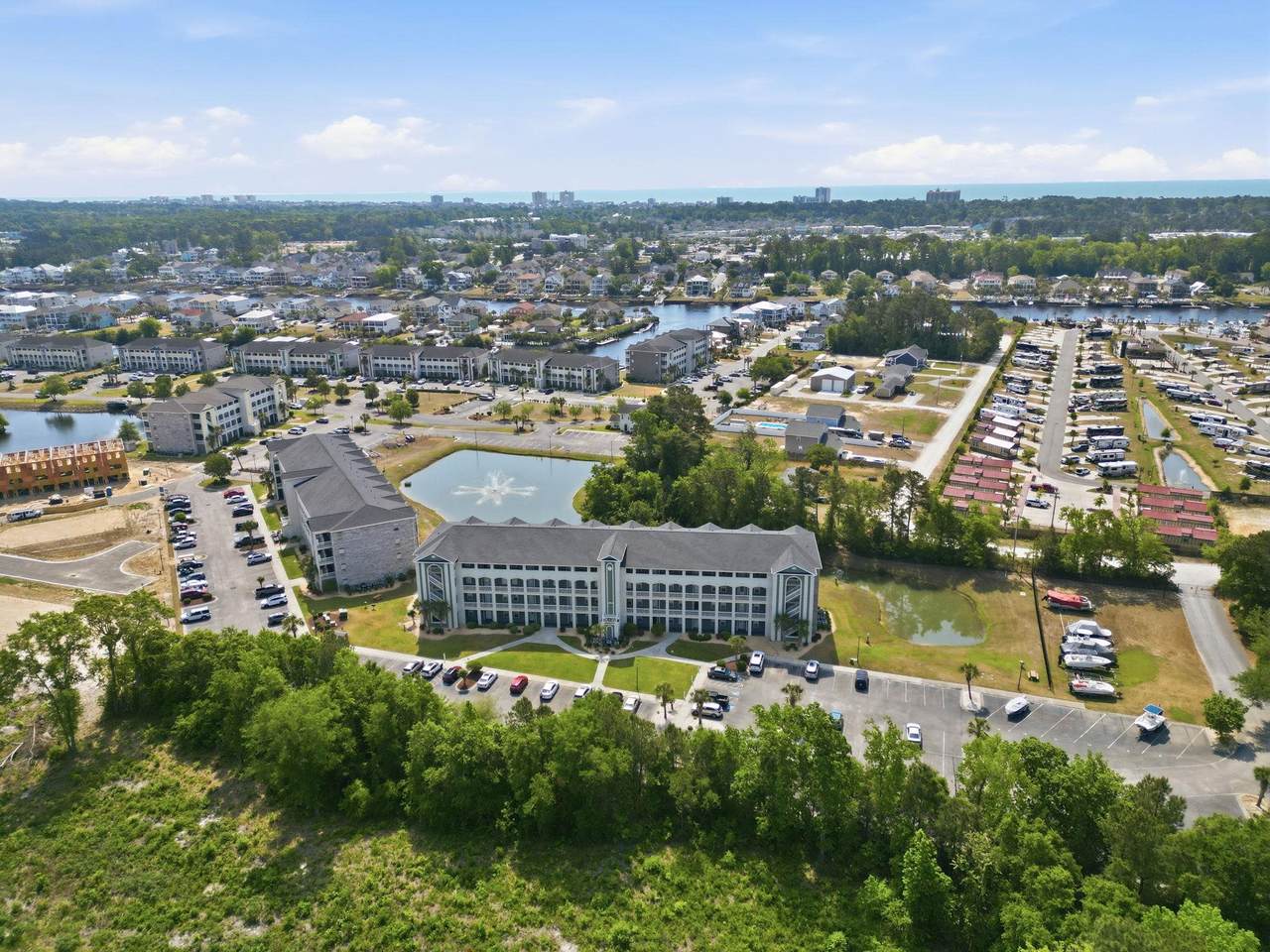 https://bt-photos.global.ssl.fastly.net/ccar/1280_boomver_1_2610869-2.jpg