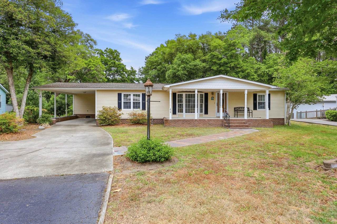 816 Marlin Circle - Photo 1