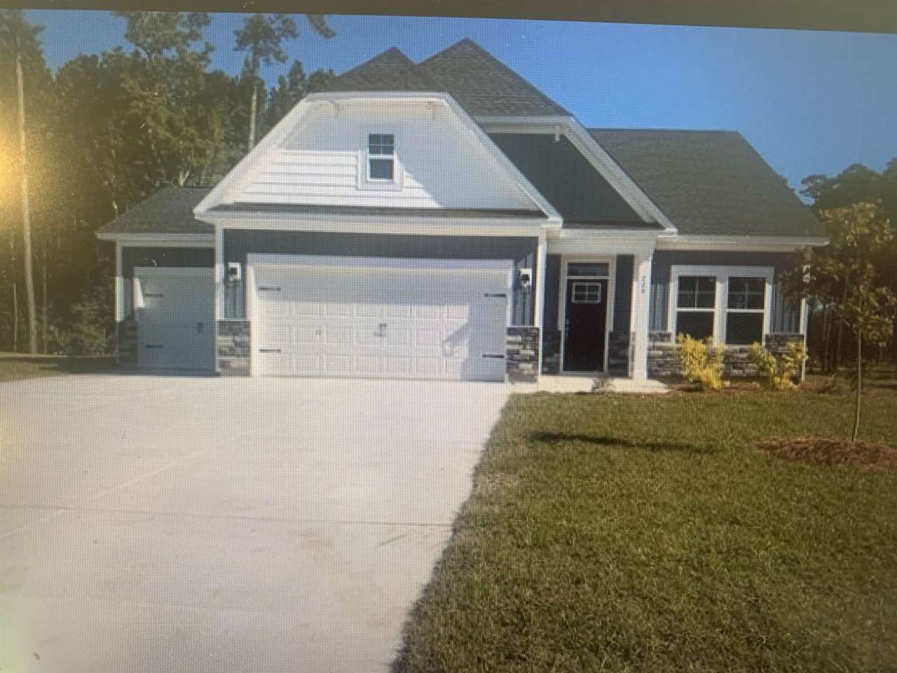 125 Cascade Dr. - Photo 1