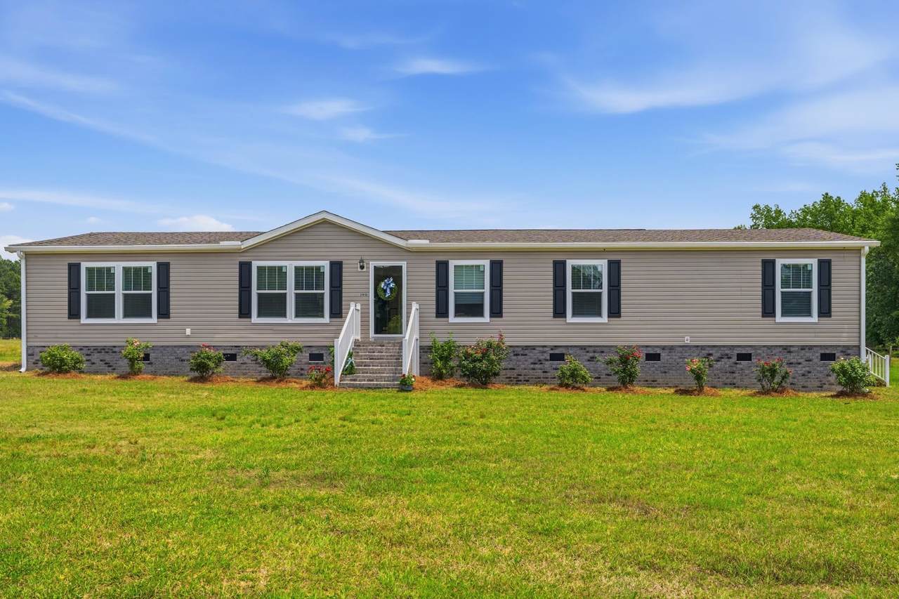 3910 Cascade Rd. - Photo 1