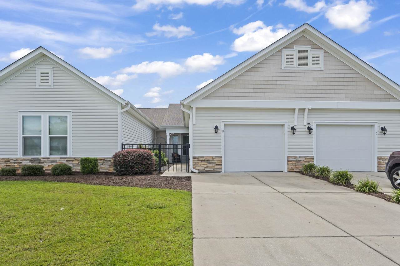 816 Salerno Circle - Photo 1