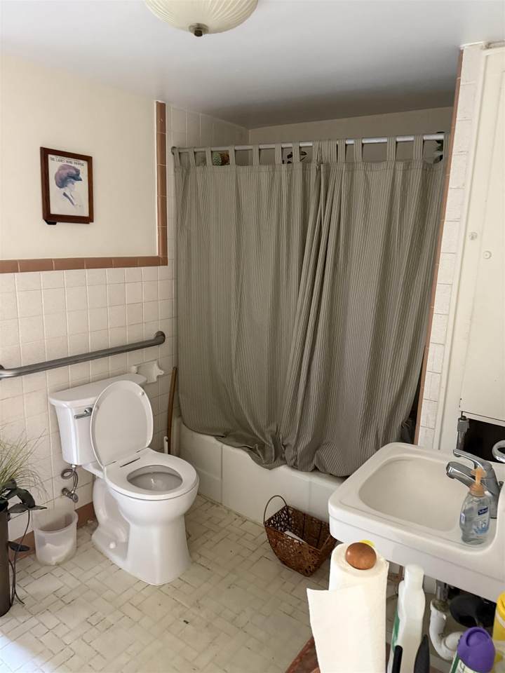 https://bt-photos.global.ssl.fastly.net/ccar/1280_boomver_1_2612625-2.jpg