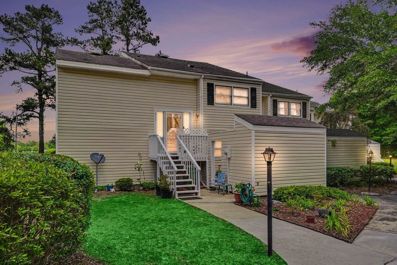 317 Lakeview Dr. - Photo 1