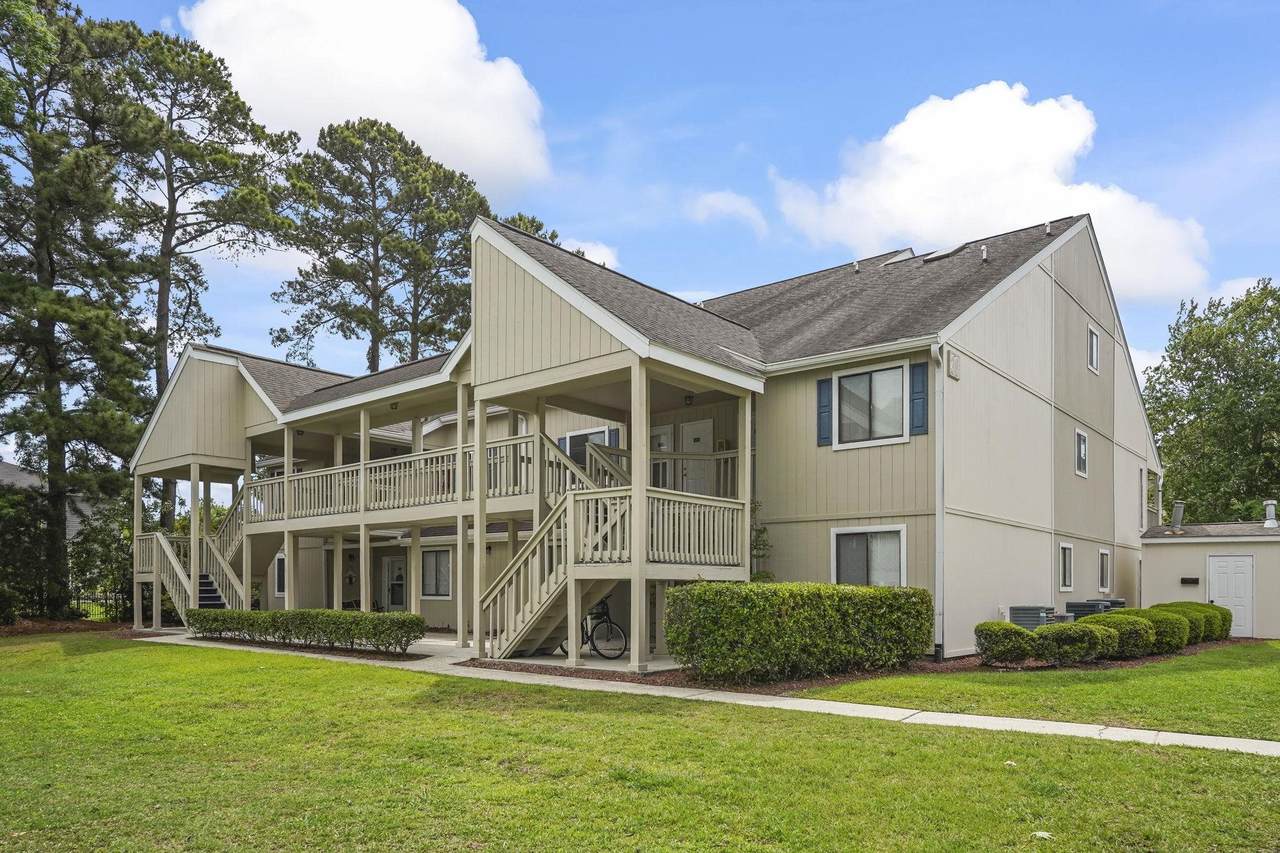 1920 Bent Grass Dr. - Photo 1
