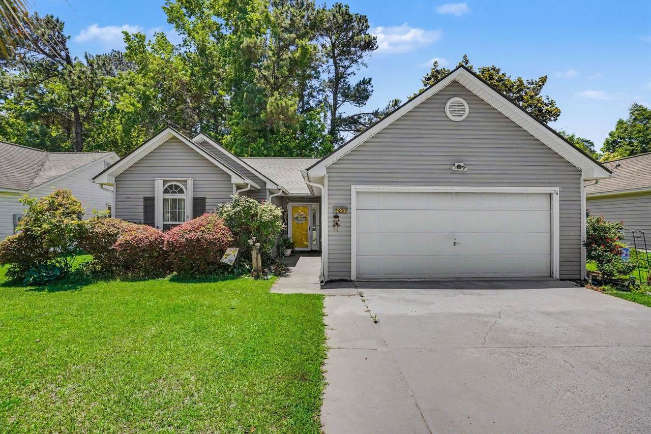 252 Eagle Run - Photo 1