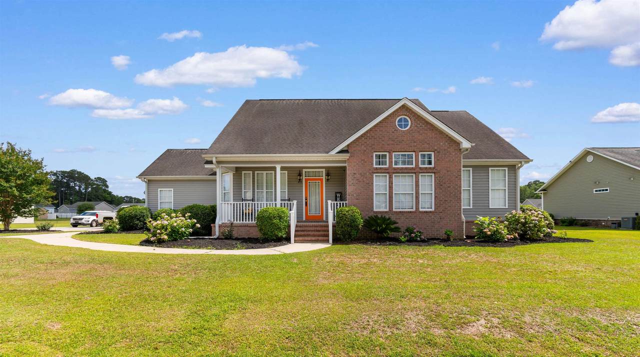 493 Garden Ave. - Photo 1