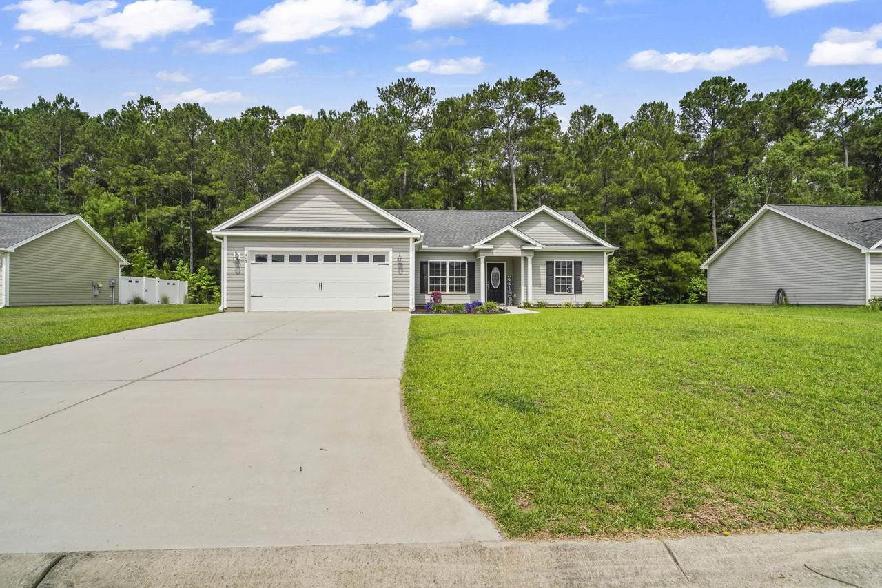263 Macarthur Dr. - Photo 1