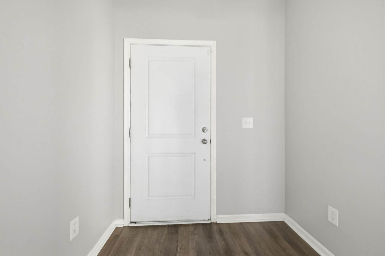https://bt-photos.global.ssl.fastly.net/ccar/1280_boomver_1_2615005-2.jpg