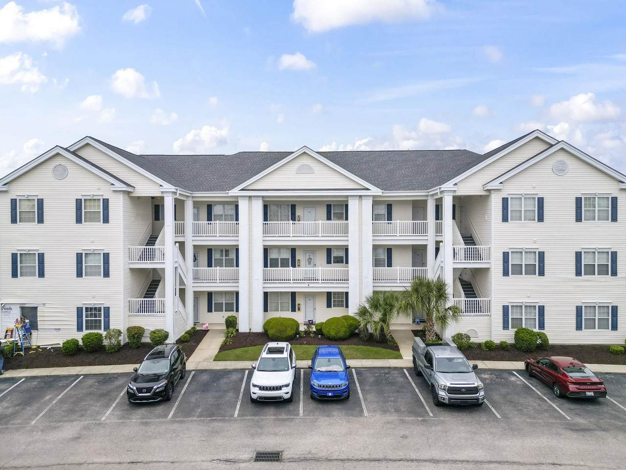 901 West Port Dr. - Photo 1