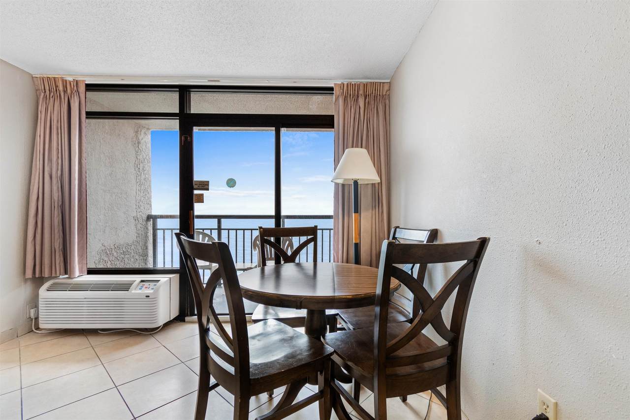 https://bt-photos.global.ssl.fastly.net/ccar/1280_boomver_1_2616353-2.jpg