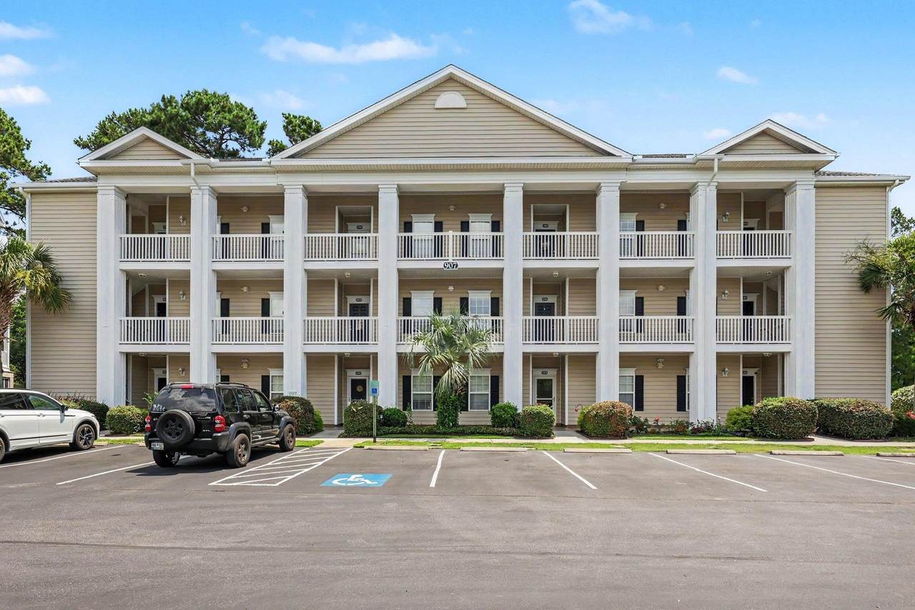 907 Knoll Shores Ct. - Photo 1