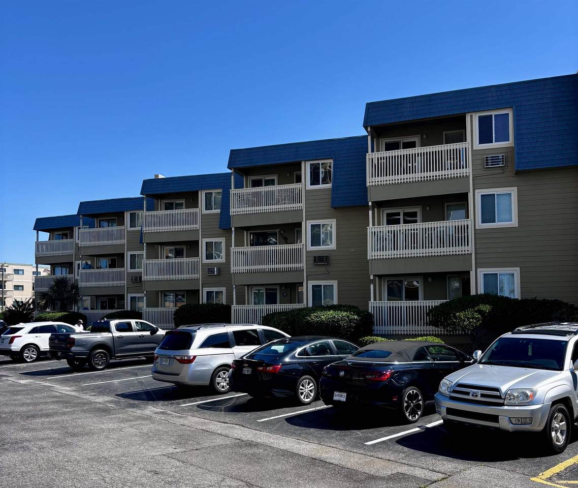9660 Shore Dr. - Photo 1