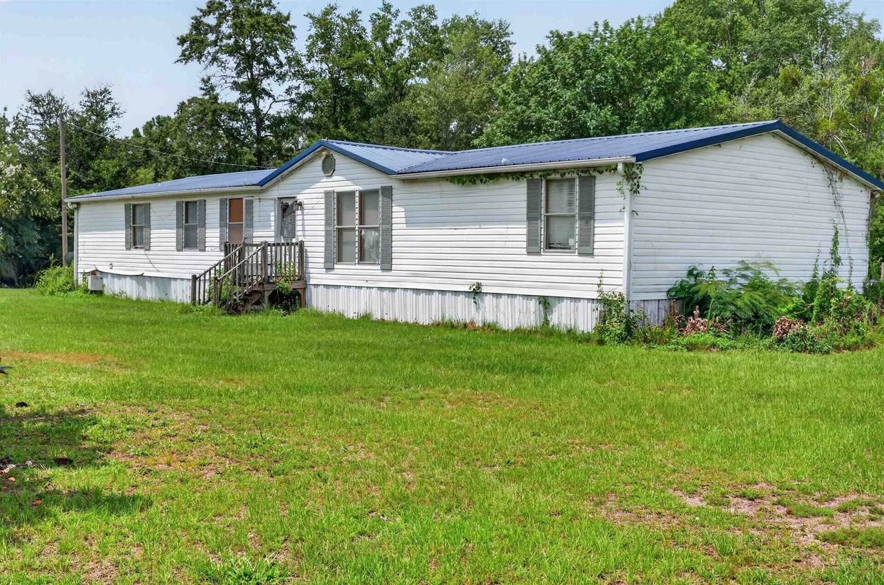 2010 Heritage Rd. - Photo 1
