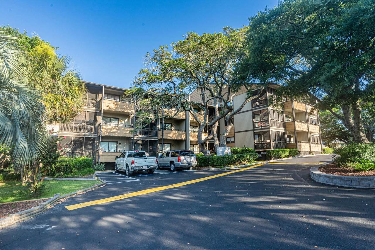 9501 Shore Dr. - Photo 1