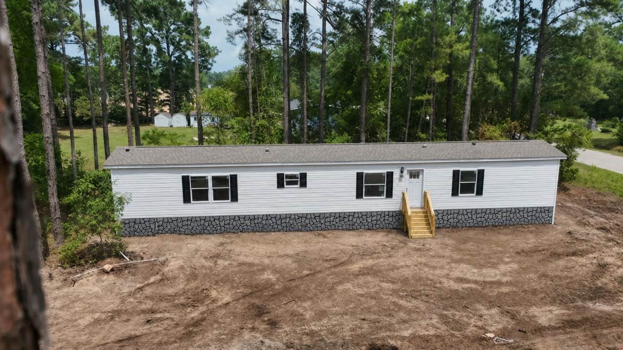 5540 Daffodil Dr. - Photo 1
