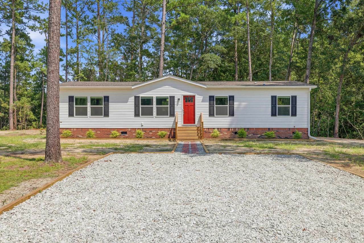 2252 Starduster Ln. - Photo 1