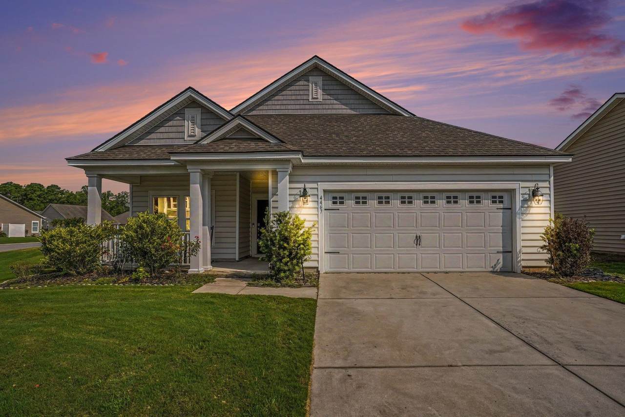 4467 Girvan Dr. - Photo 1