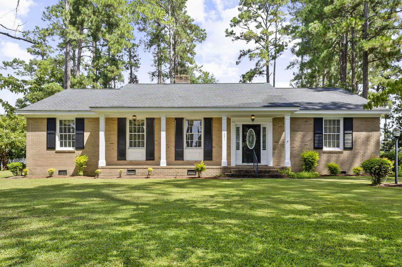 221 Azalea Dr. - Photo 1