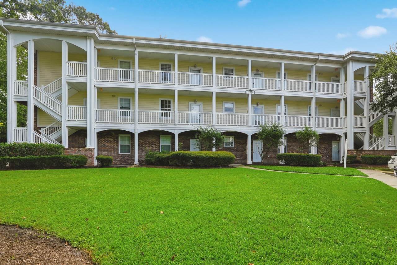 679 Riverwalk Dr. - Photo 1