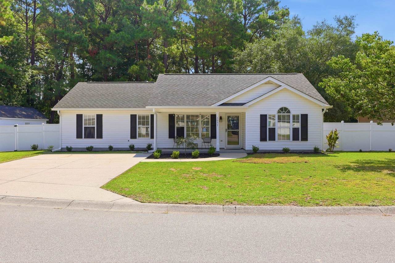 1057 Courtyard Dr. - Photo 1