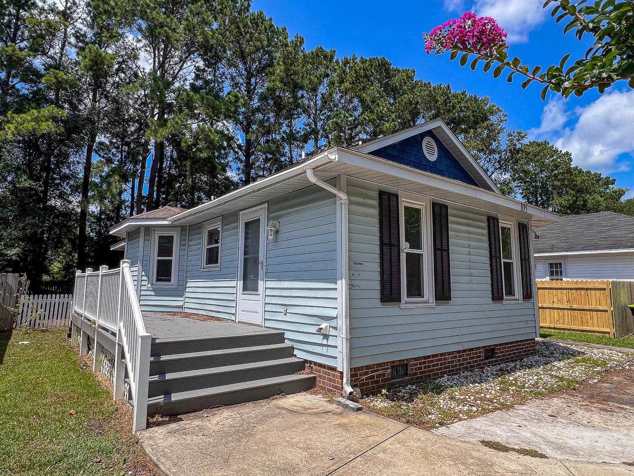 105 Countryside Dr. - Photo 1