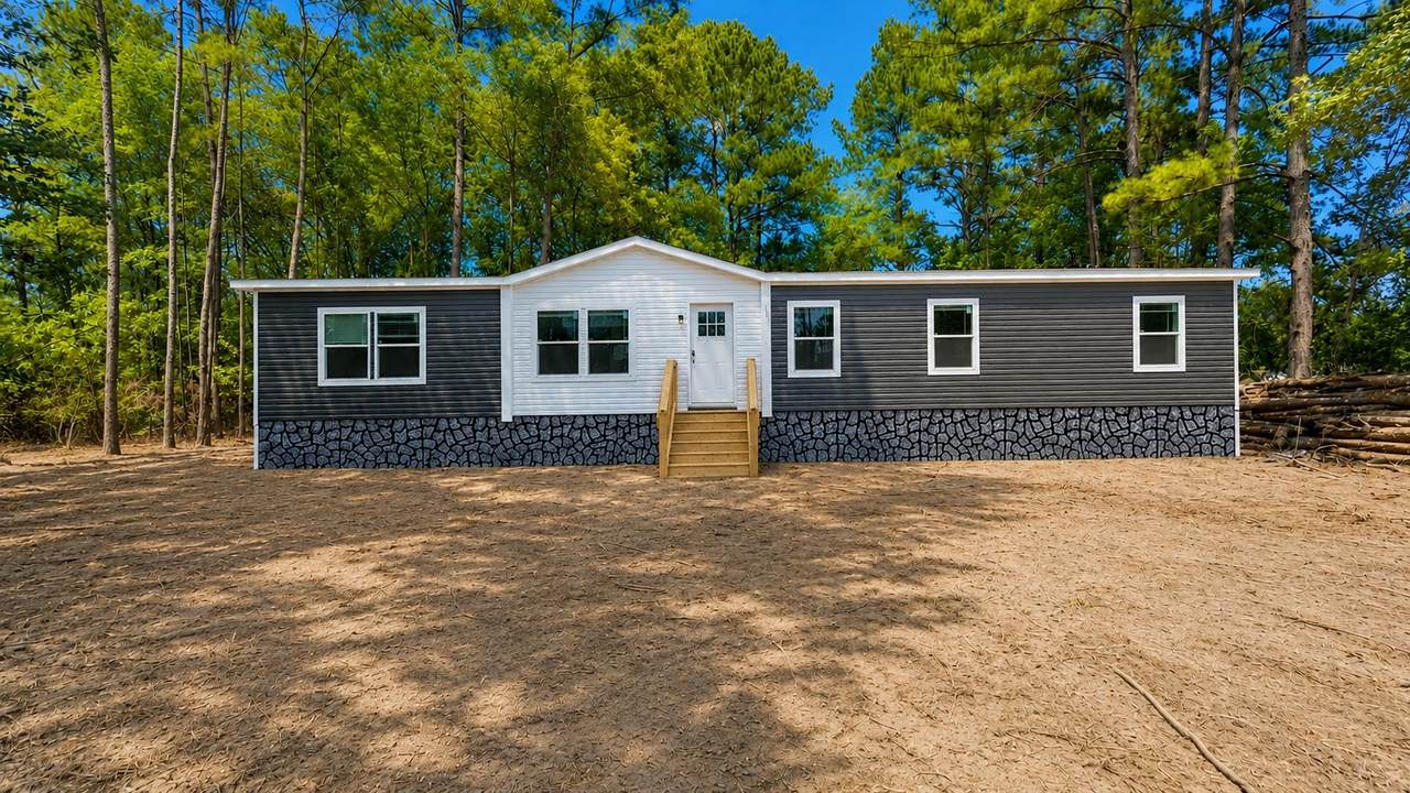 215 Eva Dr. - Photo 1