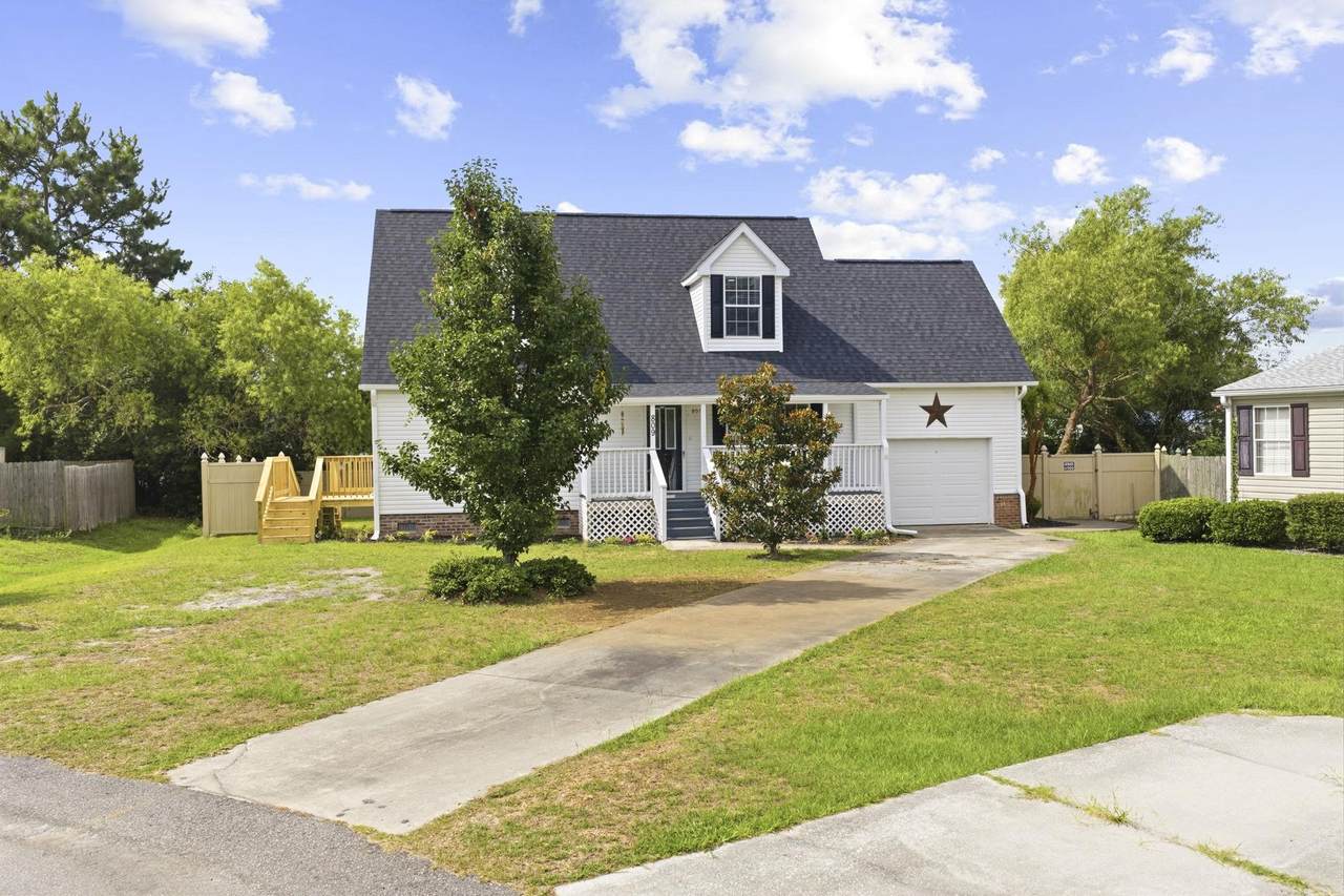 809 Larue Ct. - Photo 1