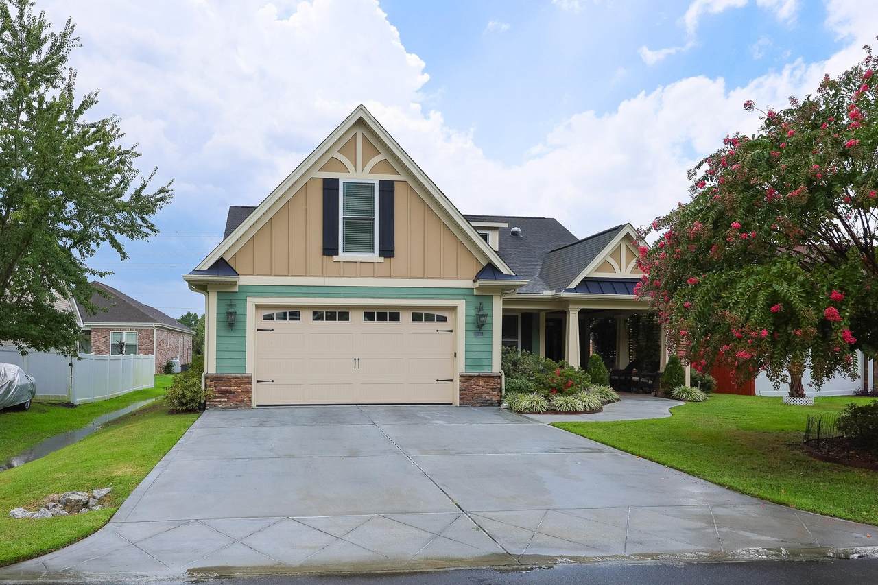 4228 Ravenwood Dr. - Photo 1