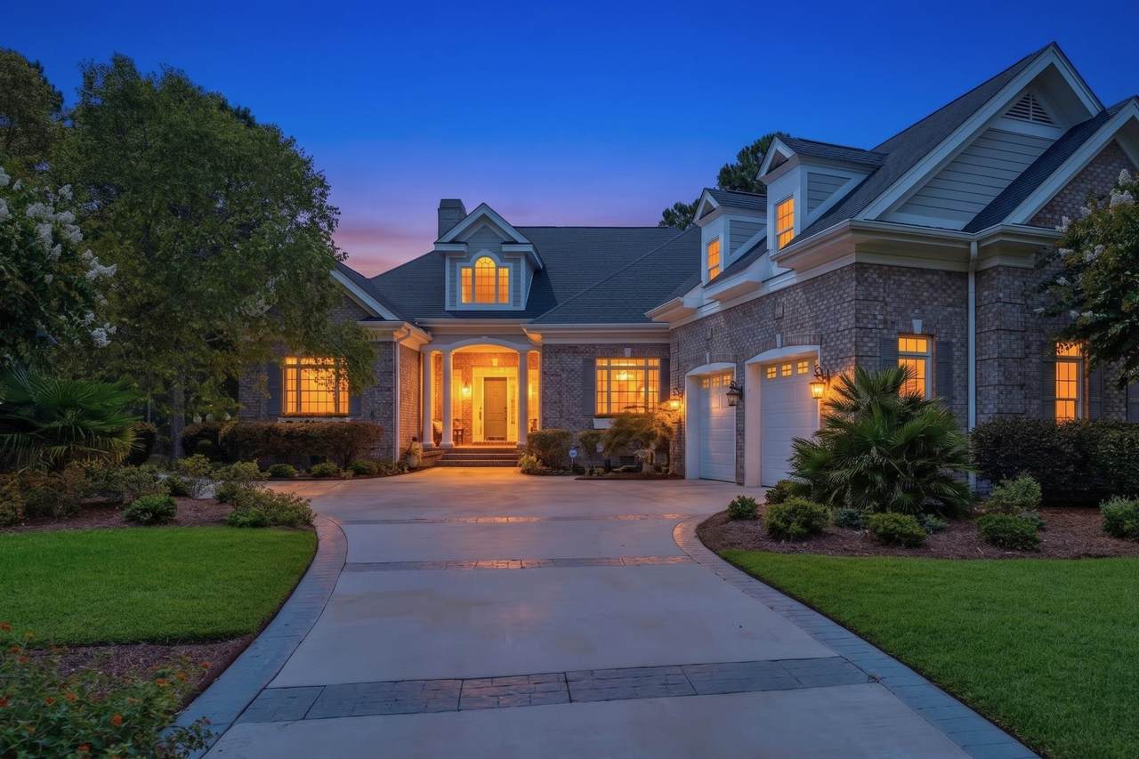 568 Wicklow Square Sw - Photo 1