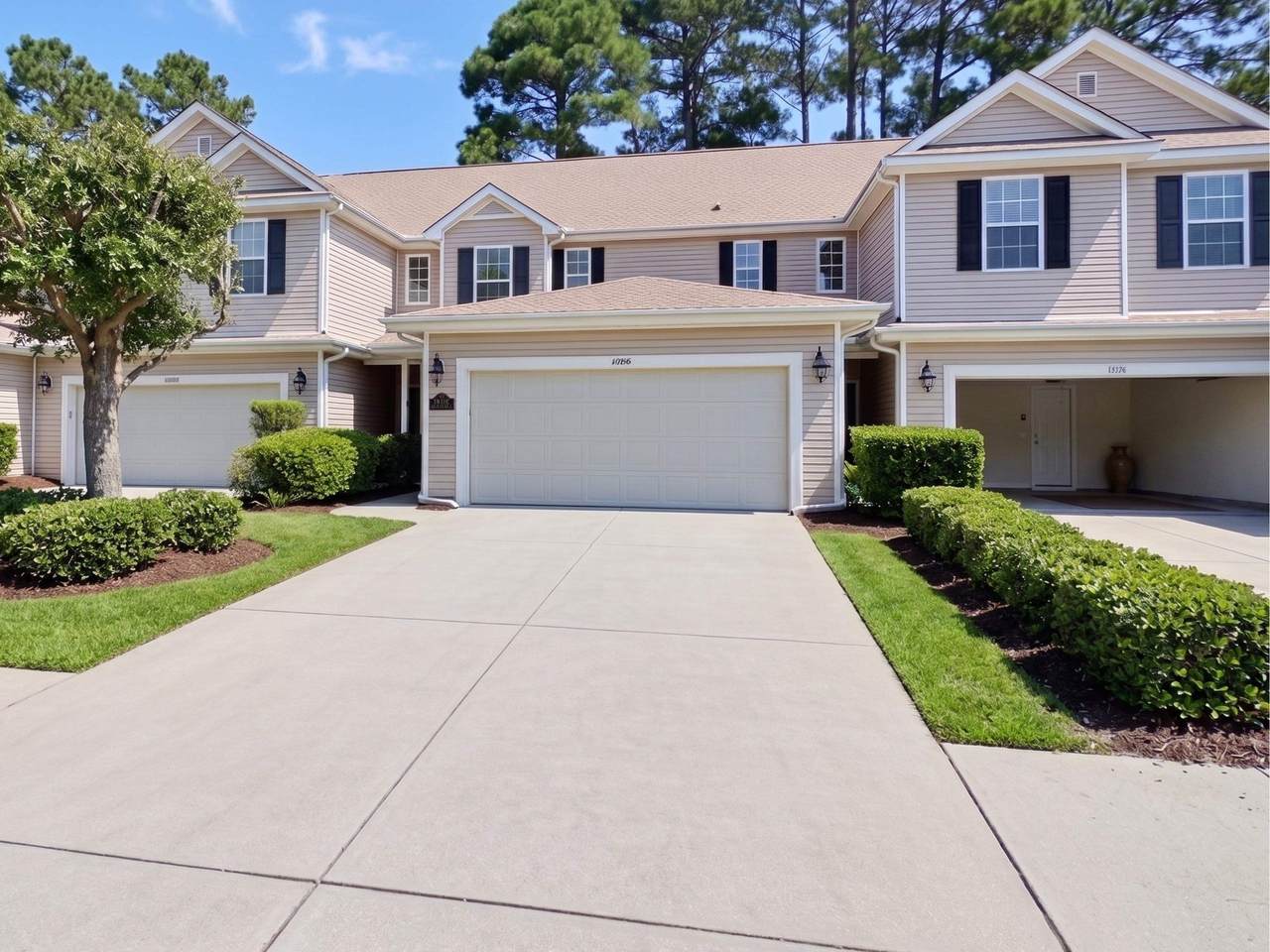 1018 Fairway Ln. - Photo 1