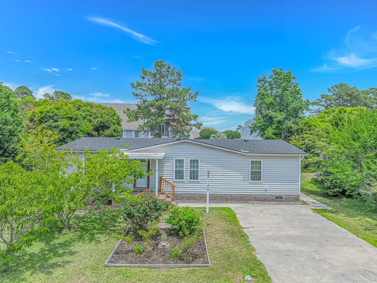 146 Queens Rd. - Photo 1