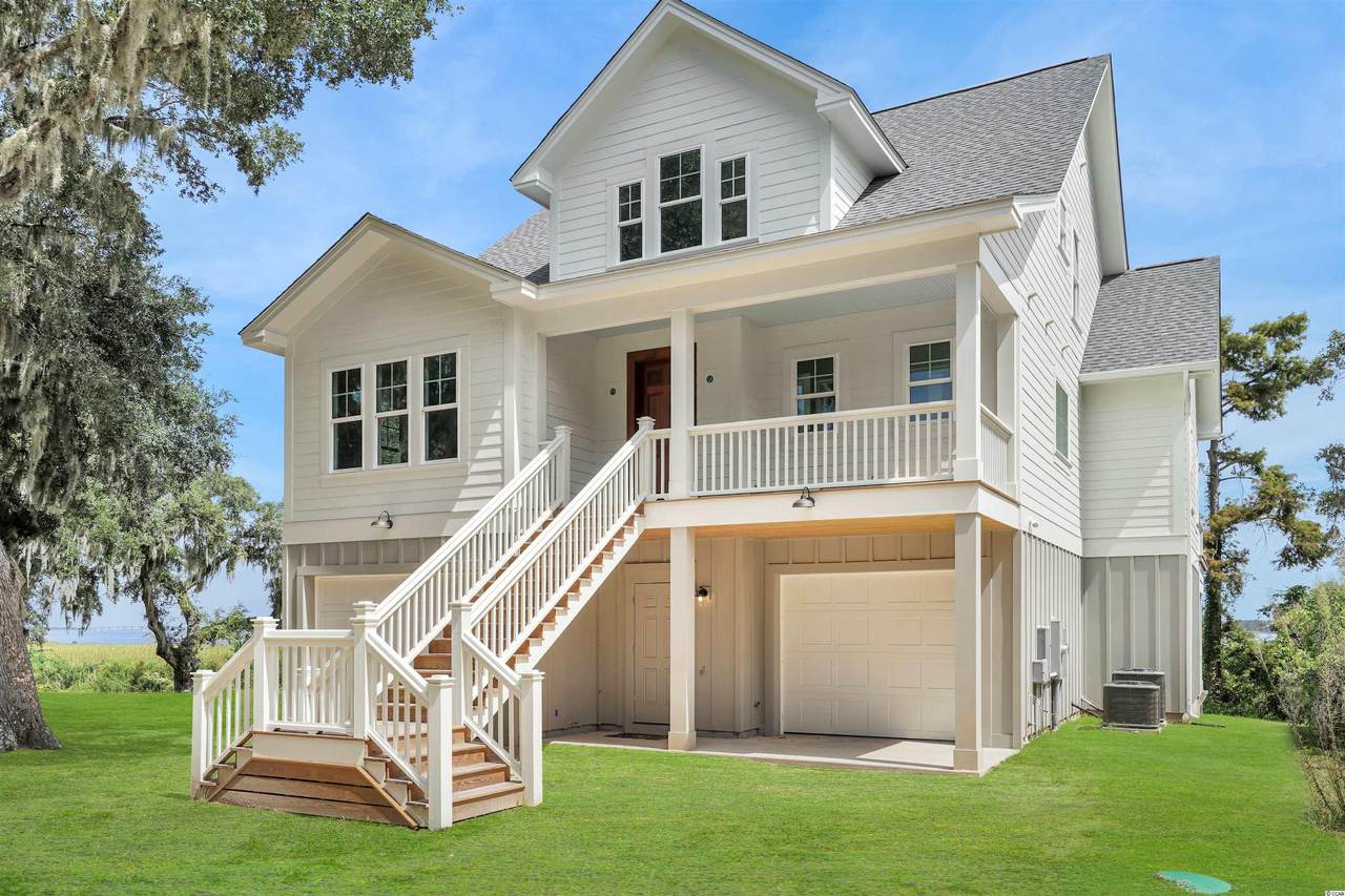 401 Helena St. - Photo 1