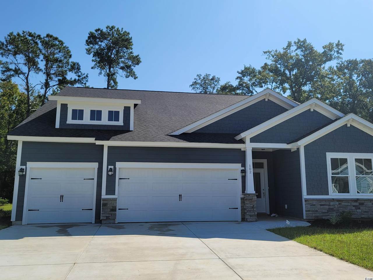 102 Caroline Ct. - Photo 1
