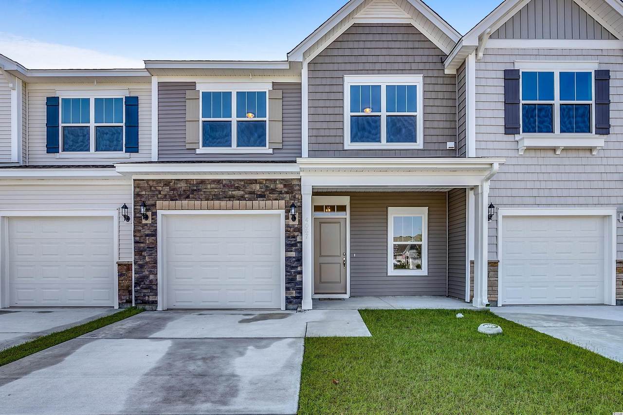 8872 Radcliff Dr. Nw - Photo 1
