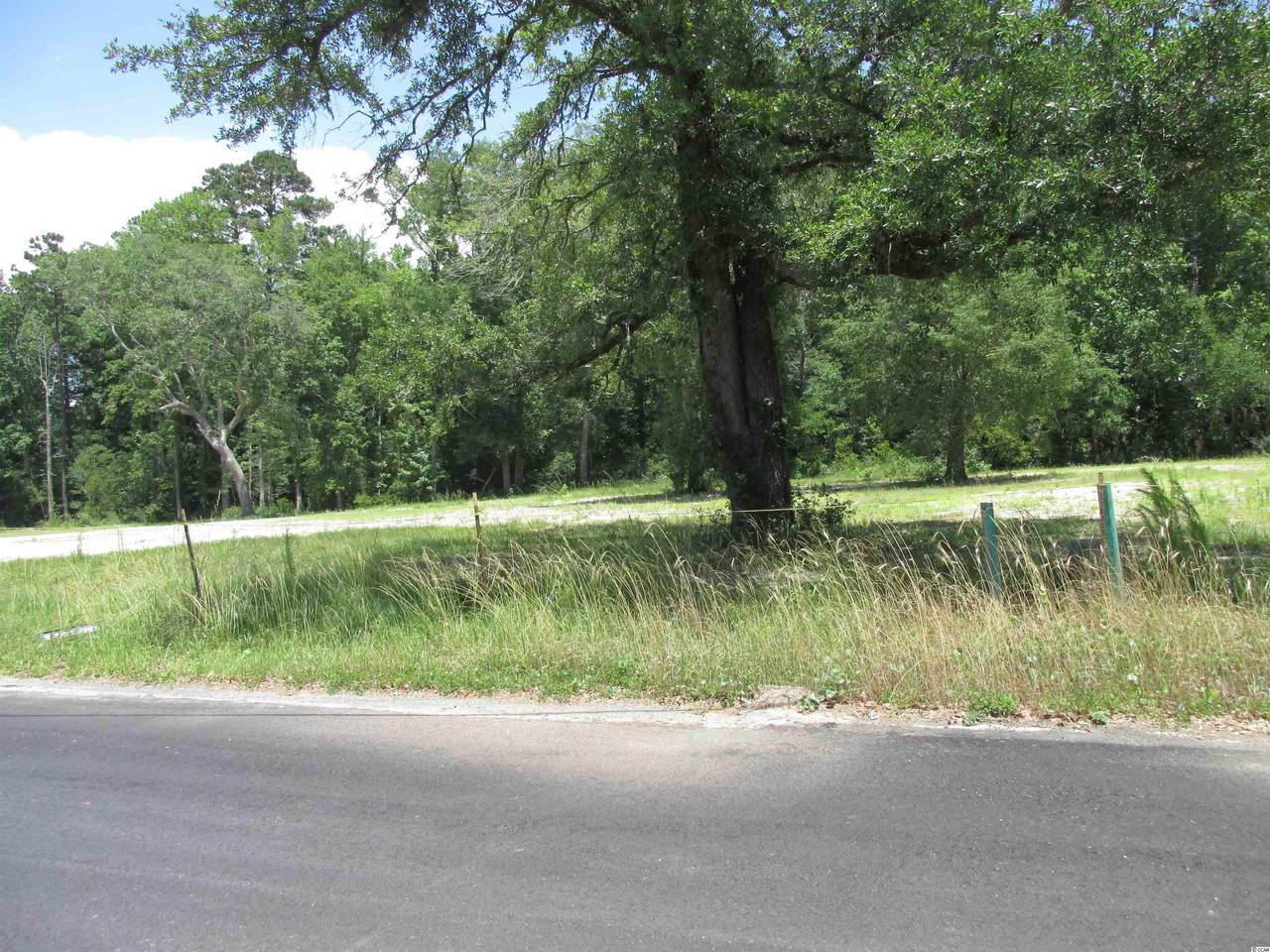 4910 Riverside Dr. - Photo 1